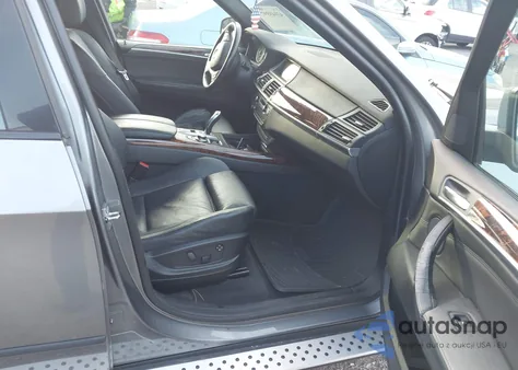 2008 BMW X5 3.0Si z USA, uszkodzony, nr VIN 5UXFE43558L006699